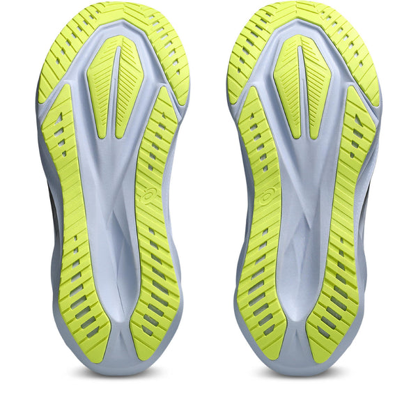 Neon yellow rubber is used on the outsole.