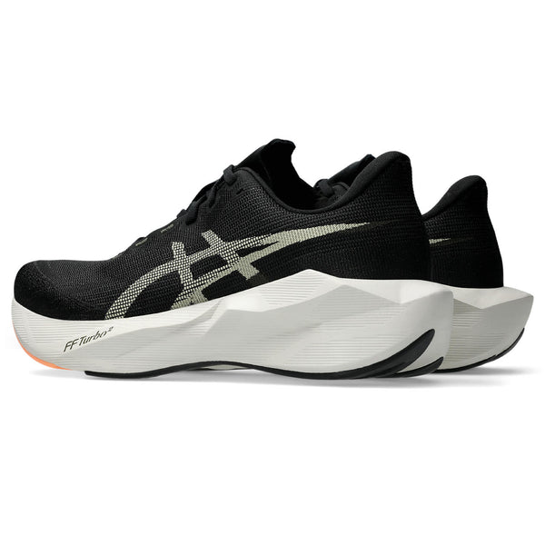 The words FF Turbo on the midsole is the same of the foam used in this shoe.