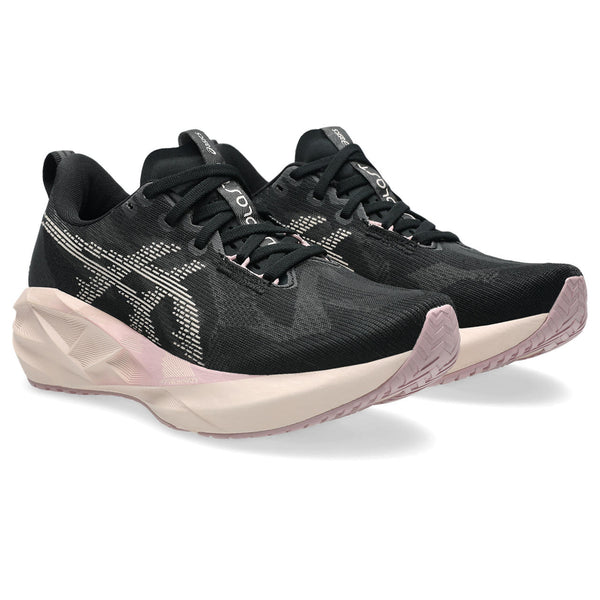 A white ASICS logo is in the middle of the upper on both sides.