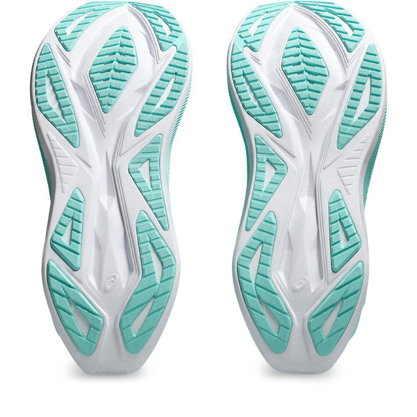 The outsole of the Superblast 2 has rubber in only very specific locations.