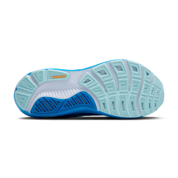 The outsole of this all blue Ghost 17 also has some of the same blue on the outsole.