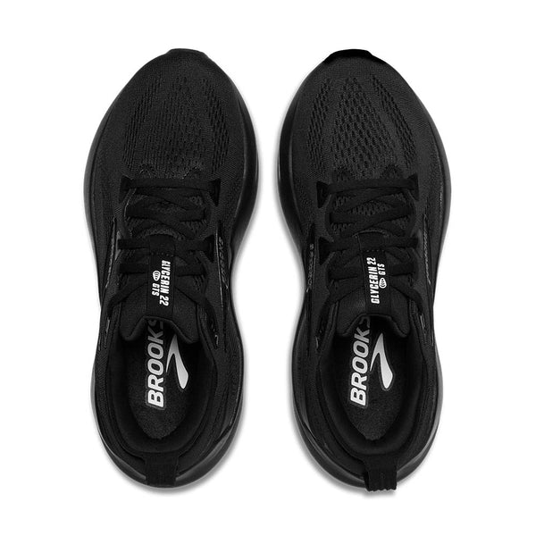 Black laces are used to match the black upper of the shoe.