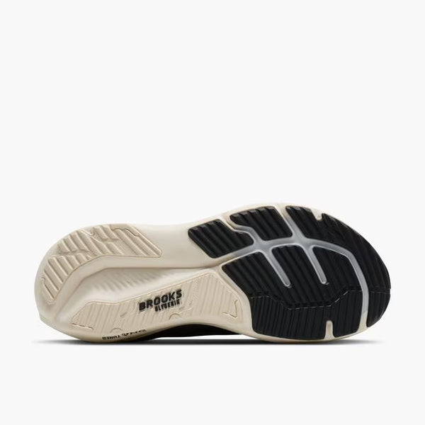 Black and cream rubber is sued on the outsole