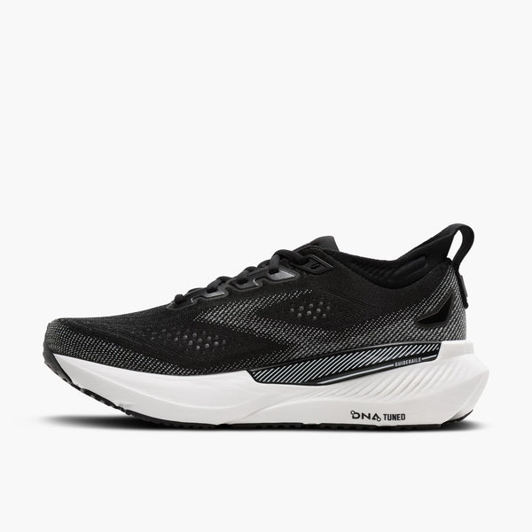Subtle white stripes run through the upper on the medial side.