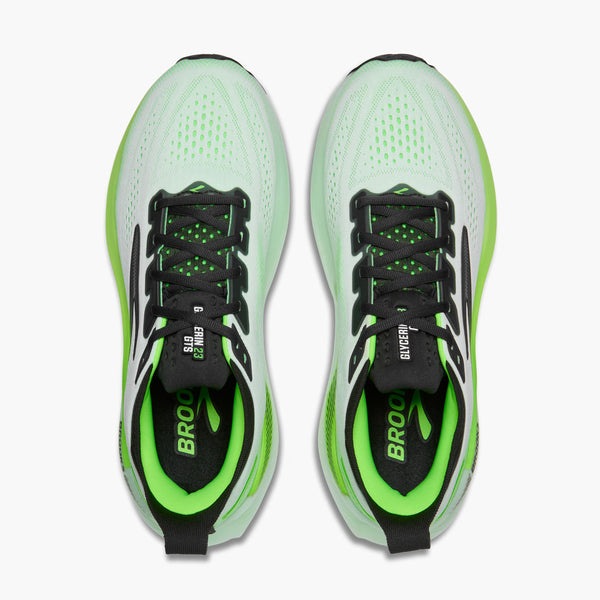 The tongue of this shoe is black and it has black laces.