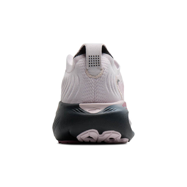 Women's Adrenaline GTS 25