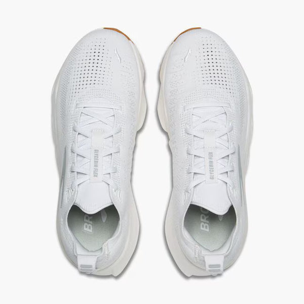 White laces are used to match the upper