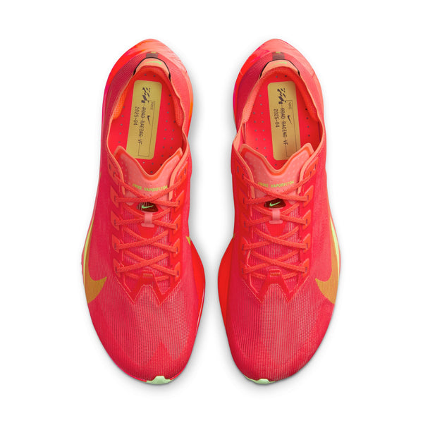 The ZoomX foam runs from heel to toe and unlocks even more energy return than before with a slight midsole reduction, giving a bouncy, feathery feel.