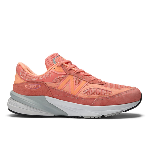 This 990 from NB has an orange color on the upper that matches the N logo.
