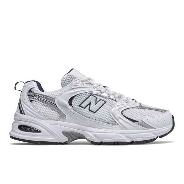 The 530 has a few overlays in the upper and that gives the shoe its fashion appeal.