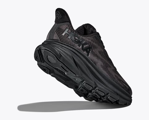 Back angled view of the Men's HOKA Clifton 9 in the color Black/Black