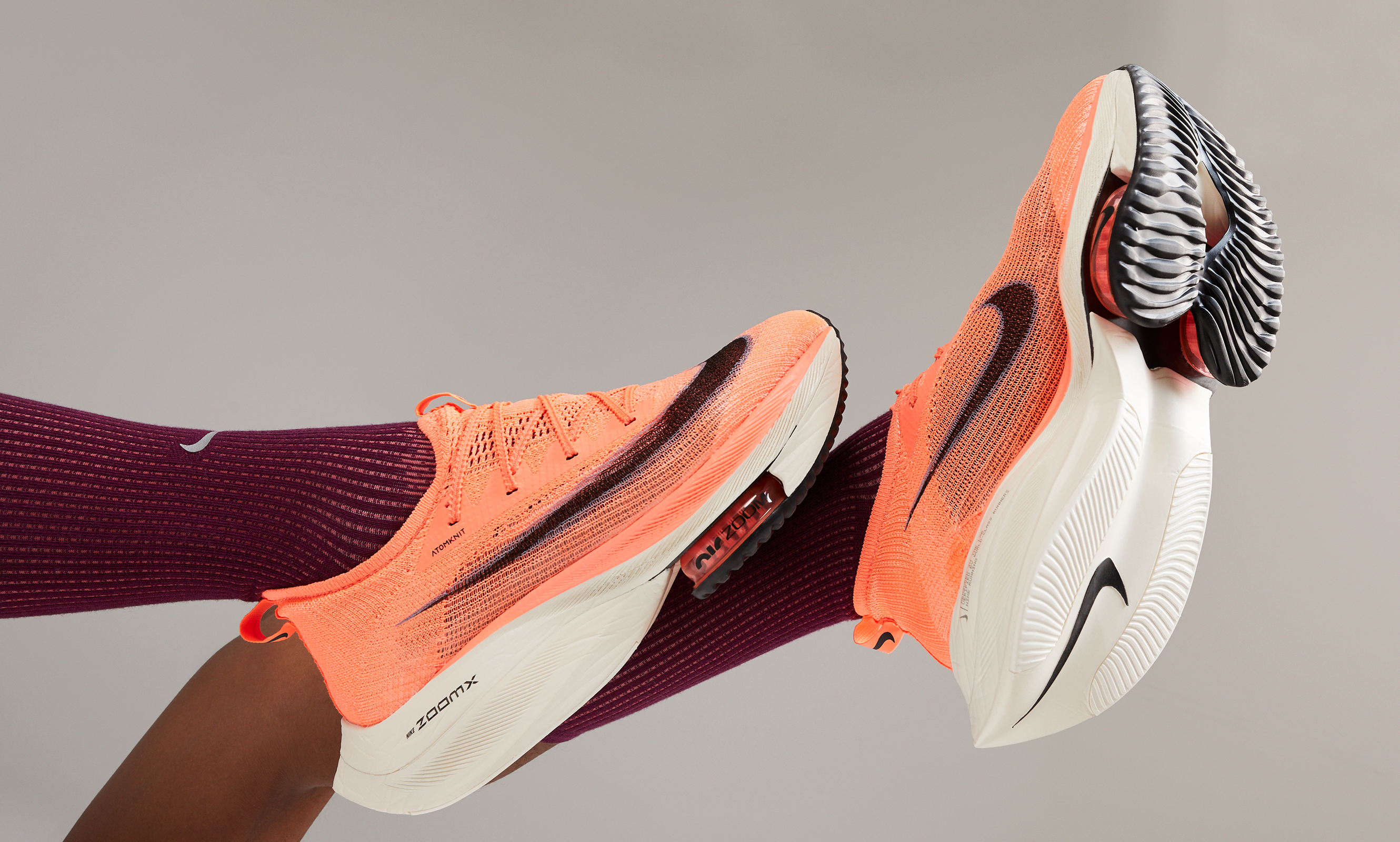 The Mango Pack from Nike is here.  The AlphaFly Next %, Vaporfly Next % and the Tempo Next % are all in this pack. This marks the first time all 3 models exist in the same pack!