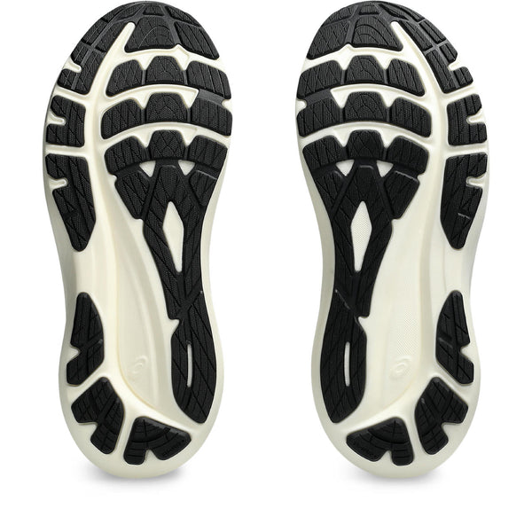 The outsole of the men's GT-2000 13 has a good amount of rubber for traction and durability