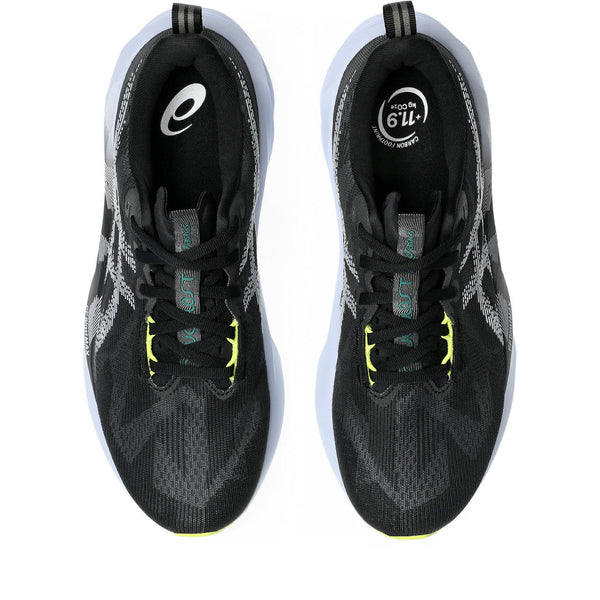 Black laces are used to match the upper. 