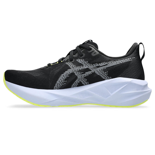 The midsole of this shoe has very sharp geometric edges. 