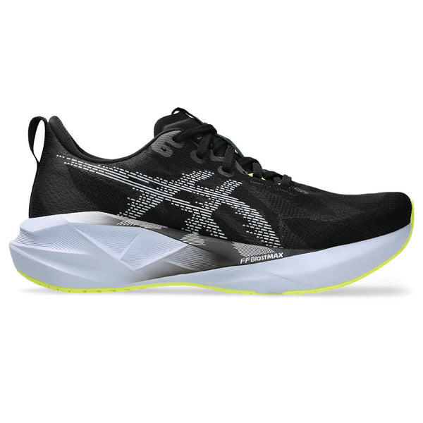 This Novablast 5 has a black upper and a light blue midsole. 