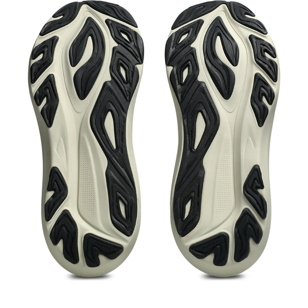 Black rubber is used on the outsole. 