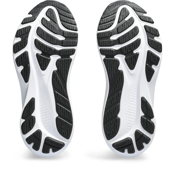 The midsole is updated with a full-length FF BLAST™ PLUS cushioning unit and PureGEL™ technology. These features help provide a more energized toe-off with cloud-like softness underfoot.