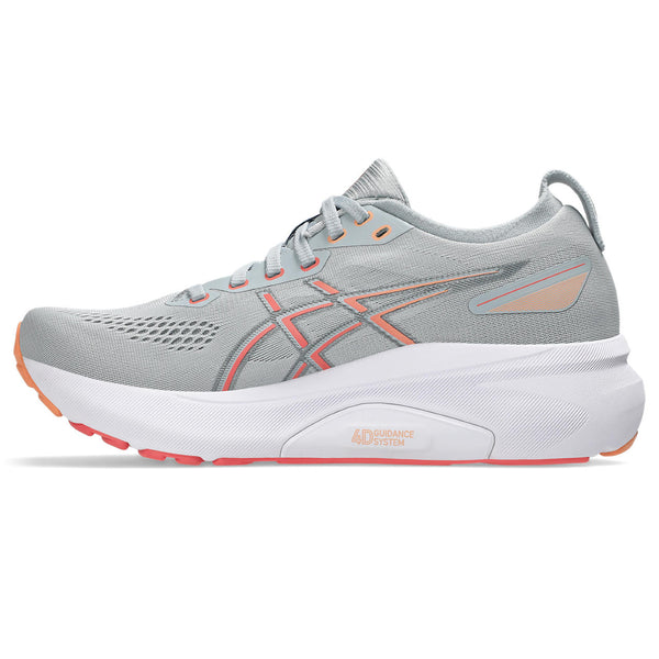 The medial side of the Kayano 31 has a 4D Guidance Sydtem that helps to reduce pronation in runners and walkers who need it.