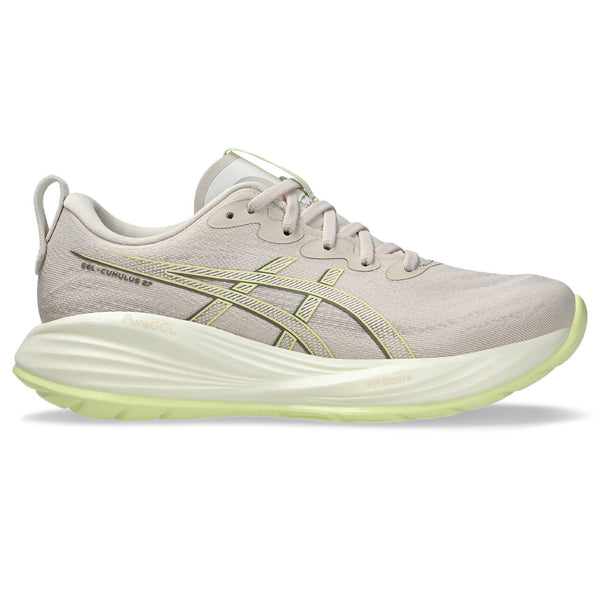 This women's running shoe has a very tonal beige look and a slight pop color on the outsole and logo.