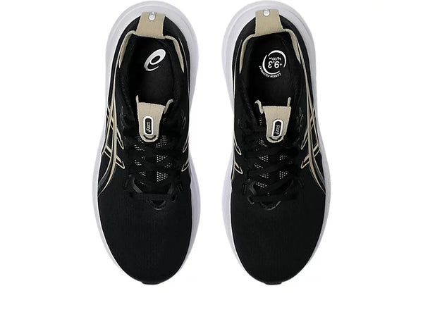 Black laces are used to match the upper. 