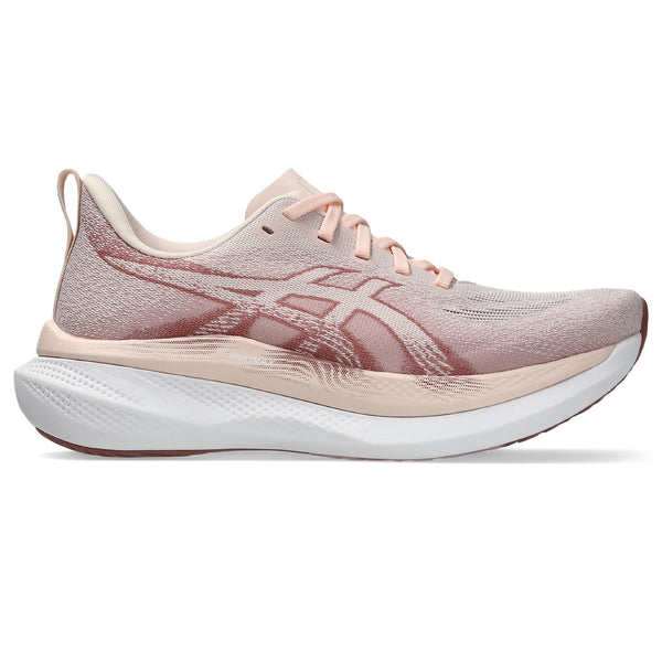 This Glideride Max 2 has a white and pink midsole and a ight pink upper. 
