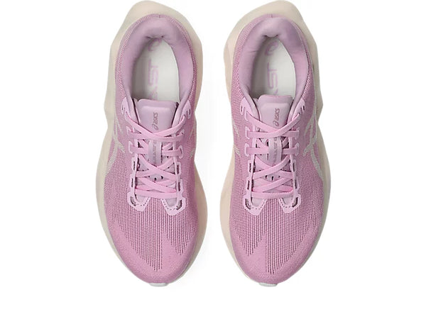 Lilac purple running shoe on a white background