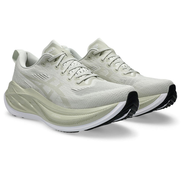 The laces on these ASICS running shoes are the same grey'ish color as the upper and half the midsole.
