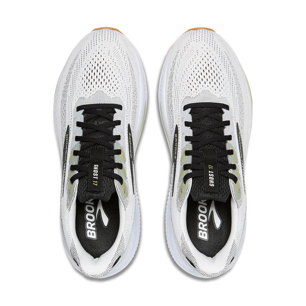 The tongue and laces of this shoe are black which contrasts the rest of the upper. 