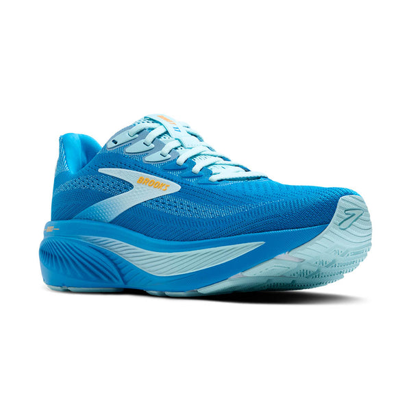An angle look at a men's Ghost 17 with laces that match the logo and the outsole.