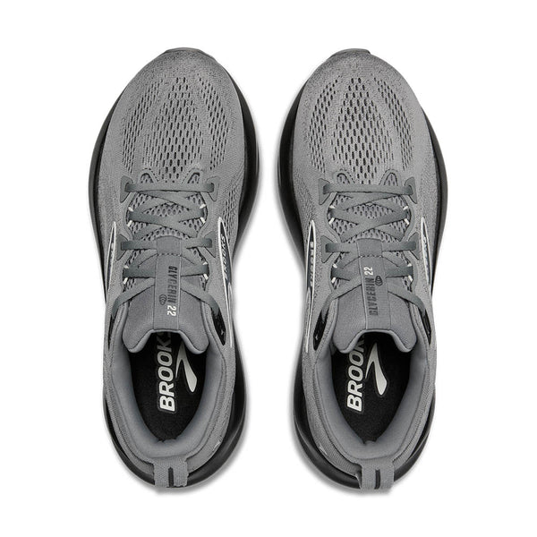 Grey laces are used to match the rest of the upper. 