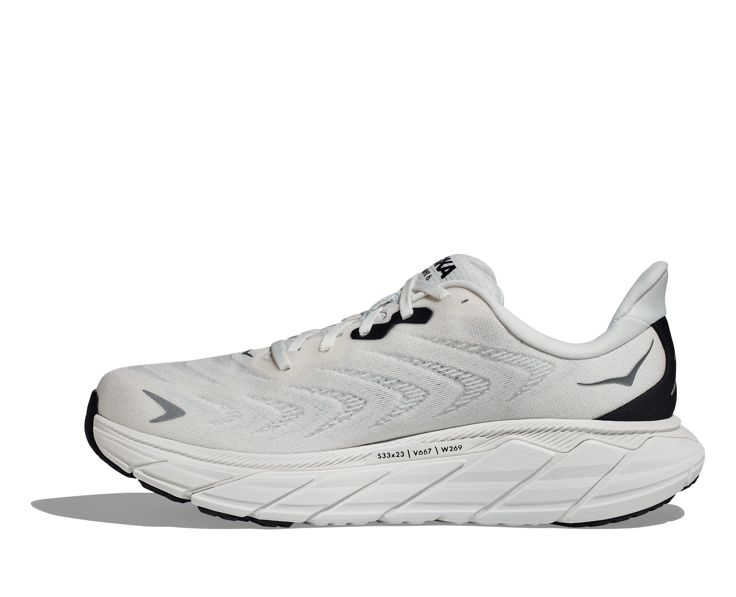 Medial view of the Men's HOKA Arahi 6 in the color Blanc de Blanc/Steel Wool