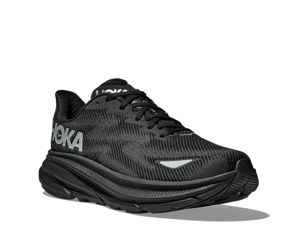 Black laces are used to match the rest of the shoe. 