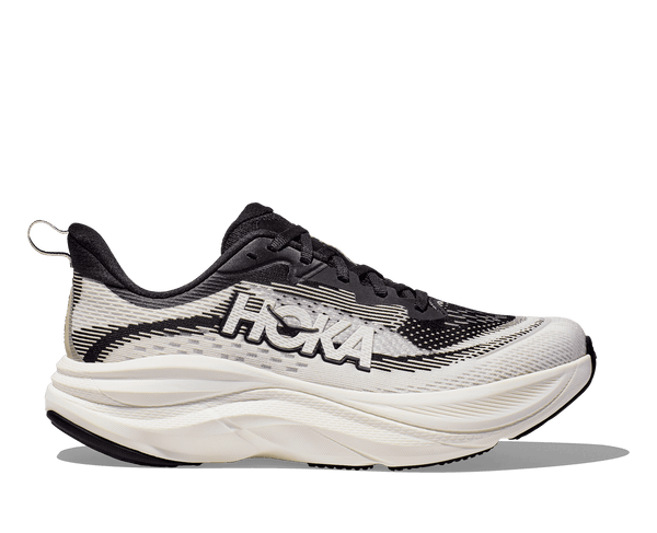 Designed to elevate your daily running practice, the Hoka Skyflow combines premium Skyward X-inspired geometry with upgraded foam compounds, taking everyday miles to the next level.&nbsp;