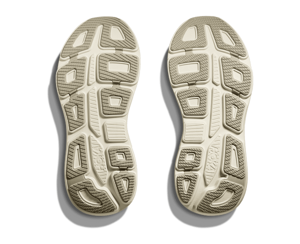Tan rubber is used on the outsole to contrast the lighter midsole. 