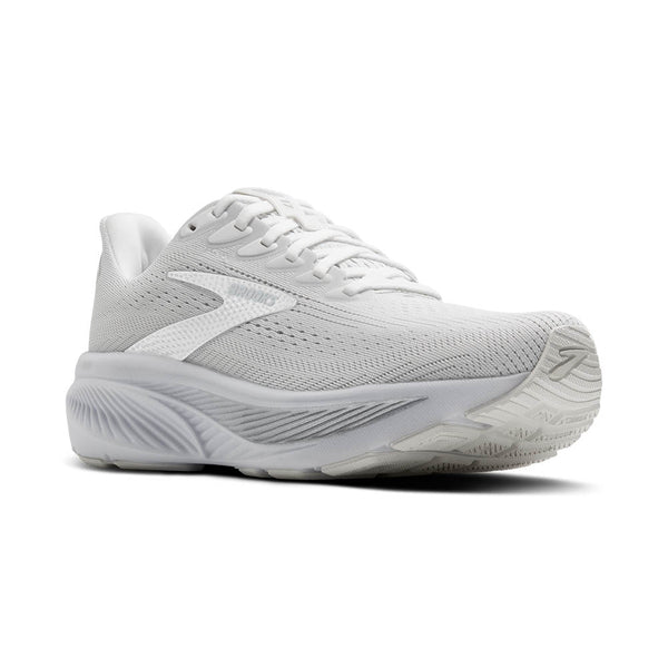 A light grey ombre line runs through the middle of the midsole on the lateral side. 