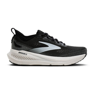 Black and white colorway of the Glycerin 23 is a very core look.
