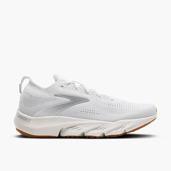 This Glycerin flex has a white upper and white midsole.