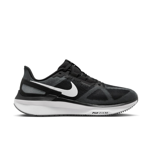 Supportive cushioning provides steadiness for everyday runs in the Nike Structure 25.