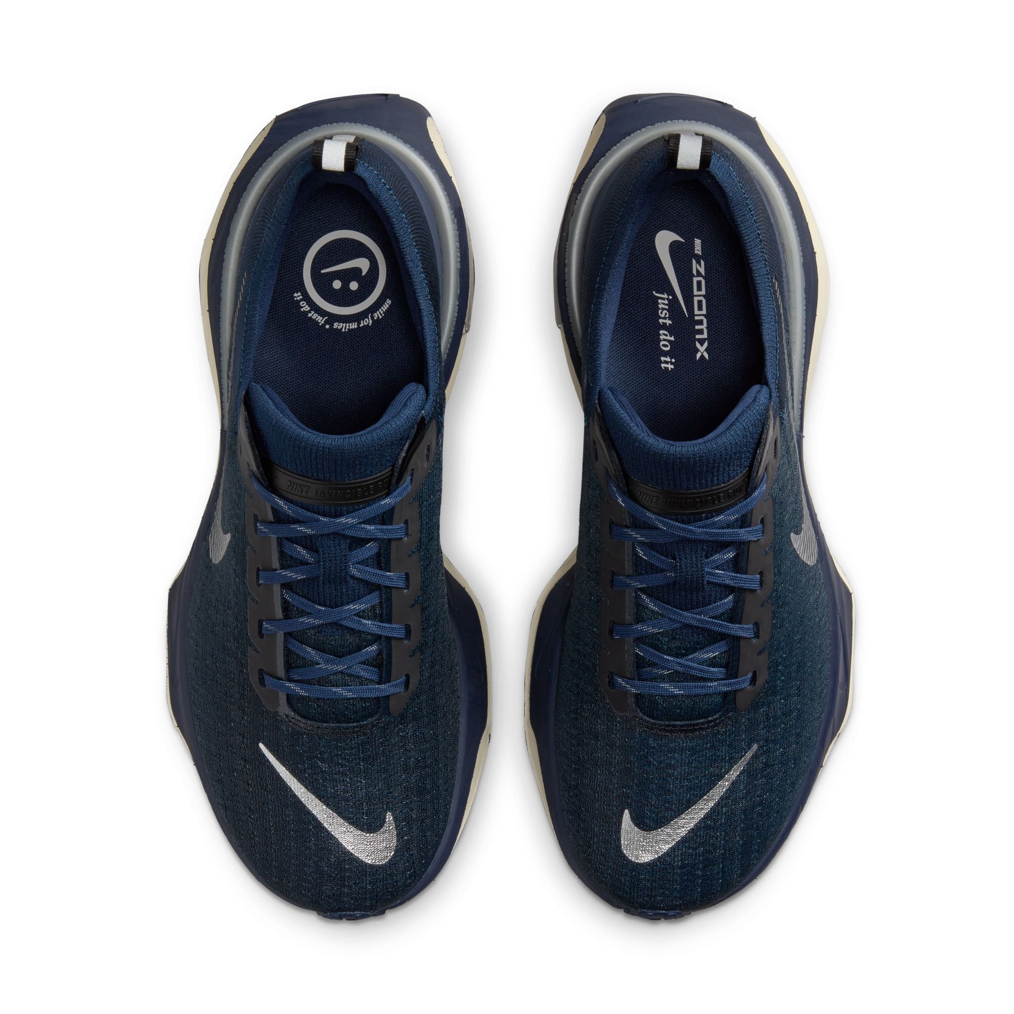 When viewing the Men's Nike Invincible from above the flared forefoot can be seen along with a fast looking swoosh above the toes