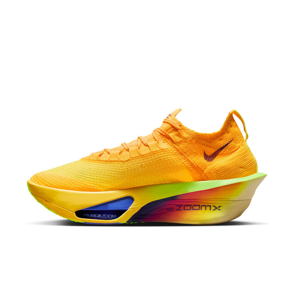 The medial side of this men's Niek Alphafly has a small swoosh near the heel.
