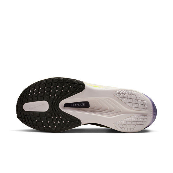 The outsole of the Nike Zoom Fly 6 has more rubber uner the forefoot for durability and speed.