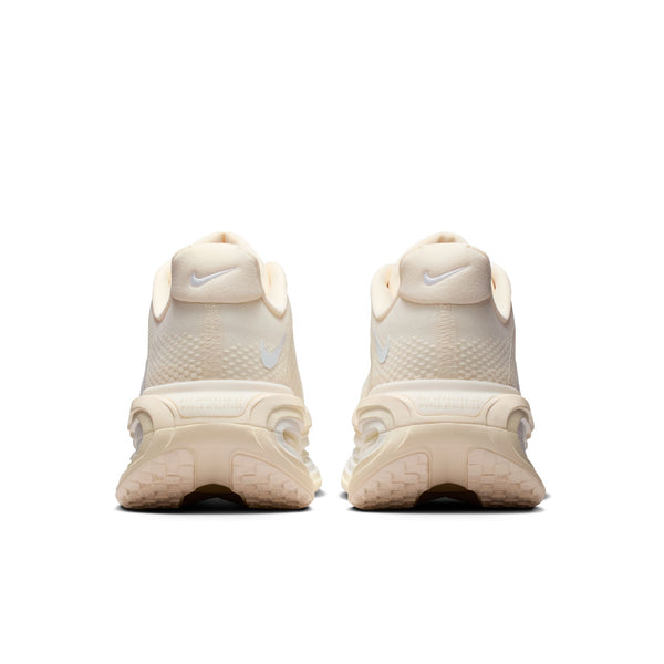 The heel area of a max cushioned shoe with Nike logo on a white background.