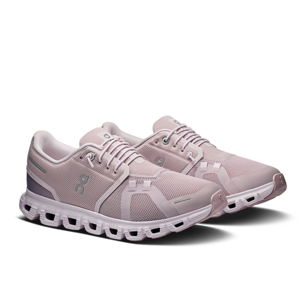The On Cloud 6 is a perfect shoe for vacation and crusing through aiports.