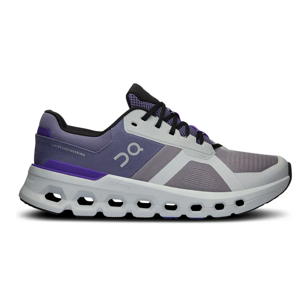Te view of the lateral side of a On rray and indigo running shoe with brand logo on a white background.