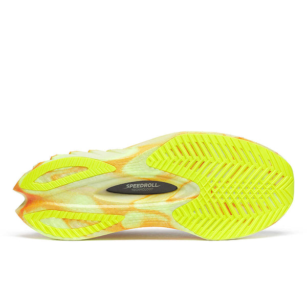 The outsole of the Endorphin Pro 4 has very little rubber making this shoe very lightweight.