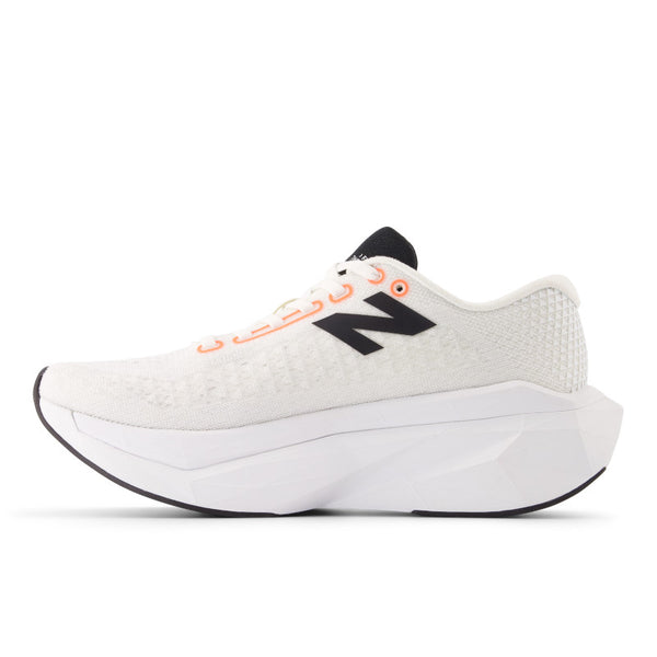 The medial side of the NB Super Comp trainer has a small black N logo.