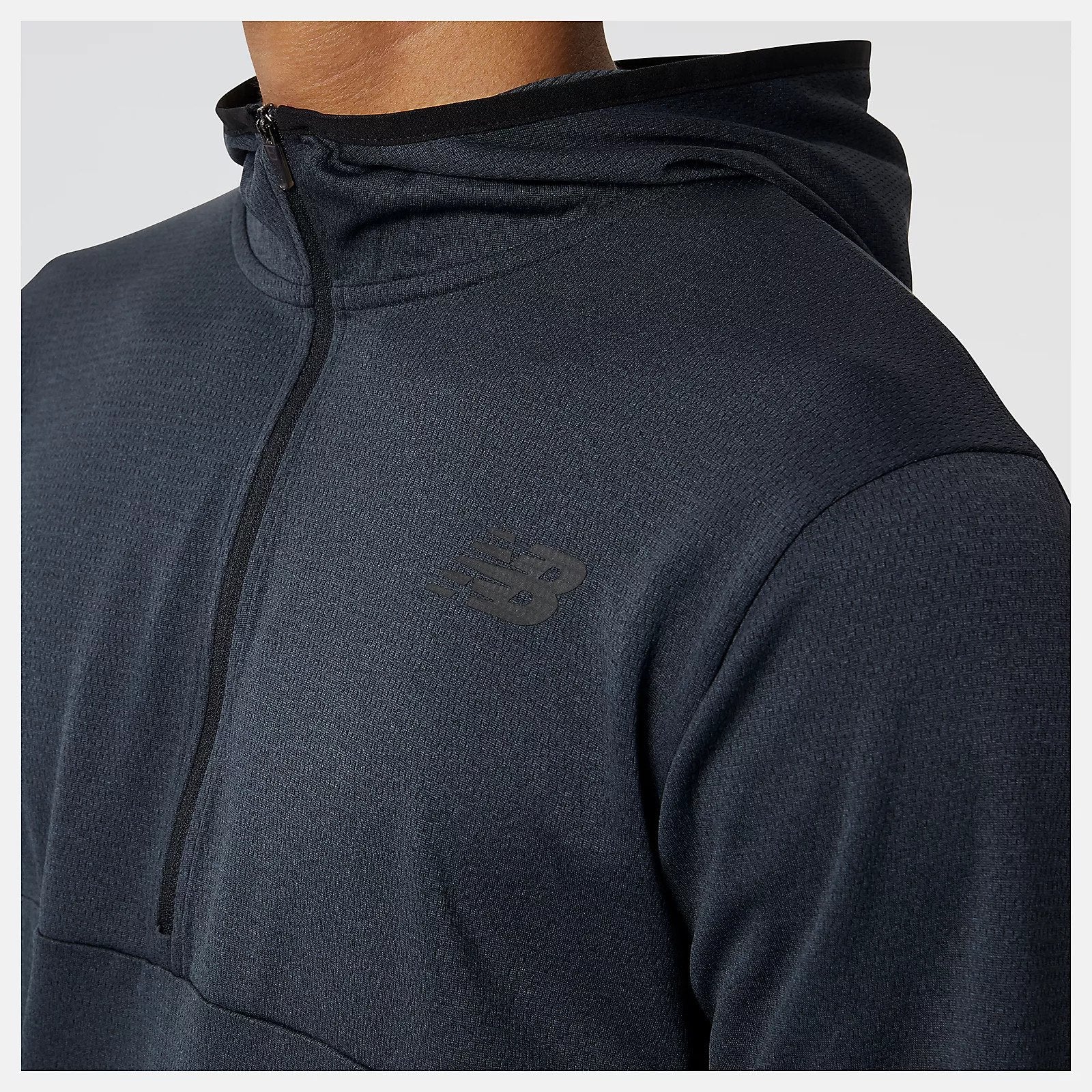 New balance tenacity online hoodie