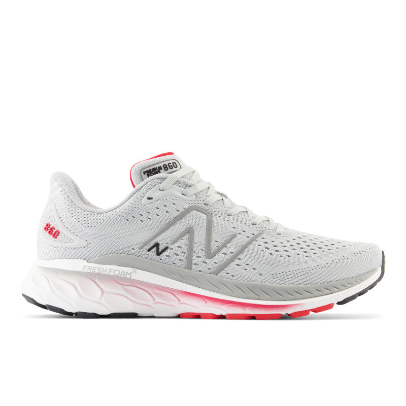 he new version of the 860 was designed to keep up with the demands placed on shoes by the every day stability runner.