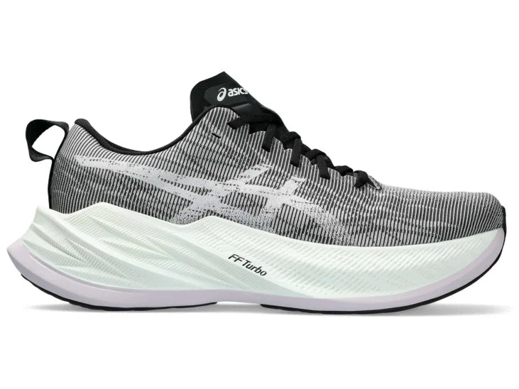 Lateral view of the Unisex SuperBlast by ASICS in the color White/Lilac Hint